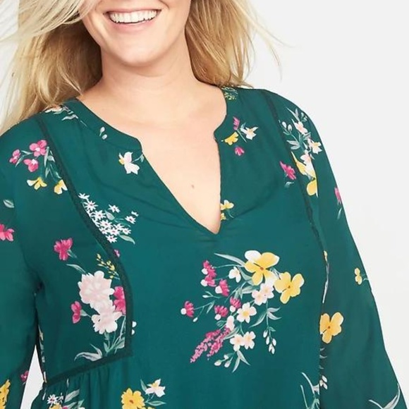 Old Navy Georgette Plus-Size Swing Dress Size 3X - Picture 3 of 8